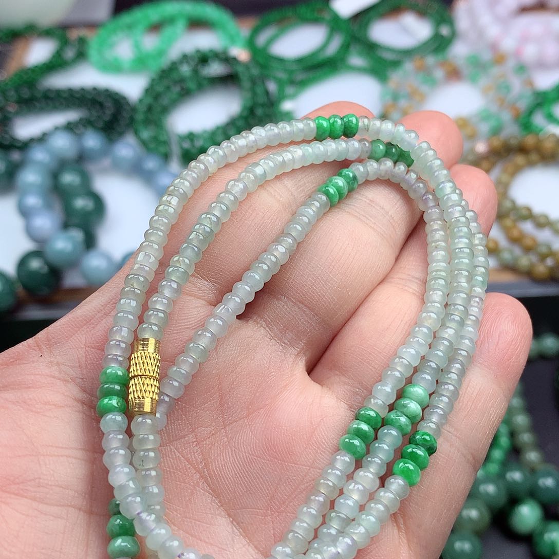 翡翠颈饰未镶嵌项链