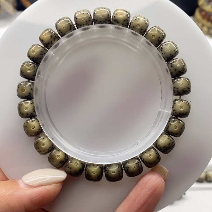 星月菩提手串9大眼玉化