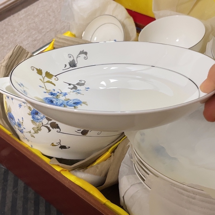 现代中古欧瓷瓷器陶瓷