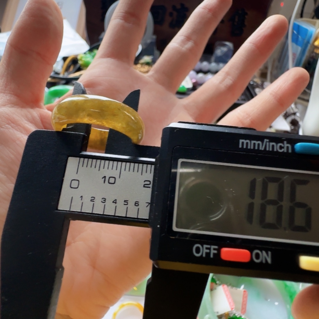 翡翠未镶嵌手镯翡翠50