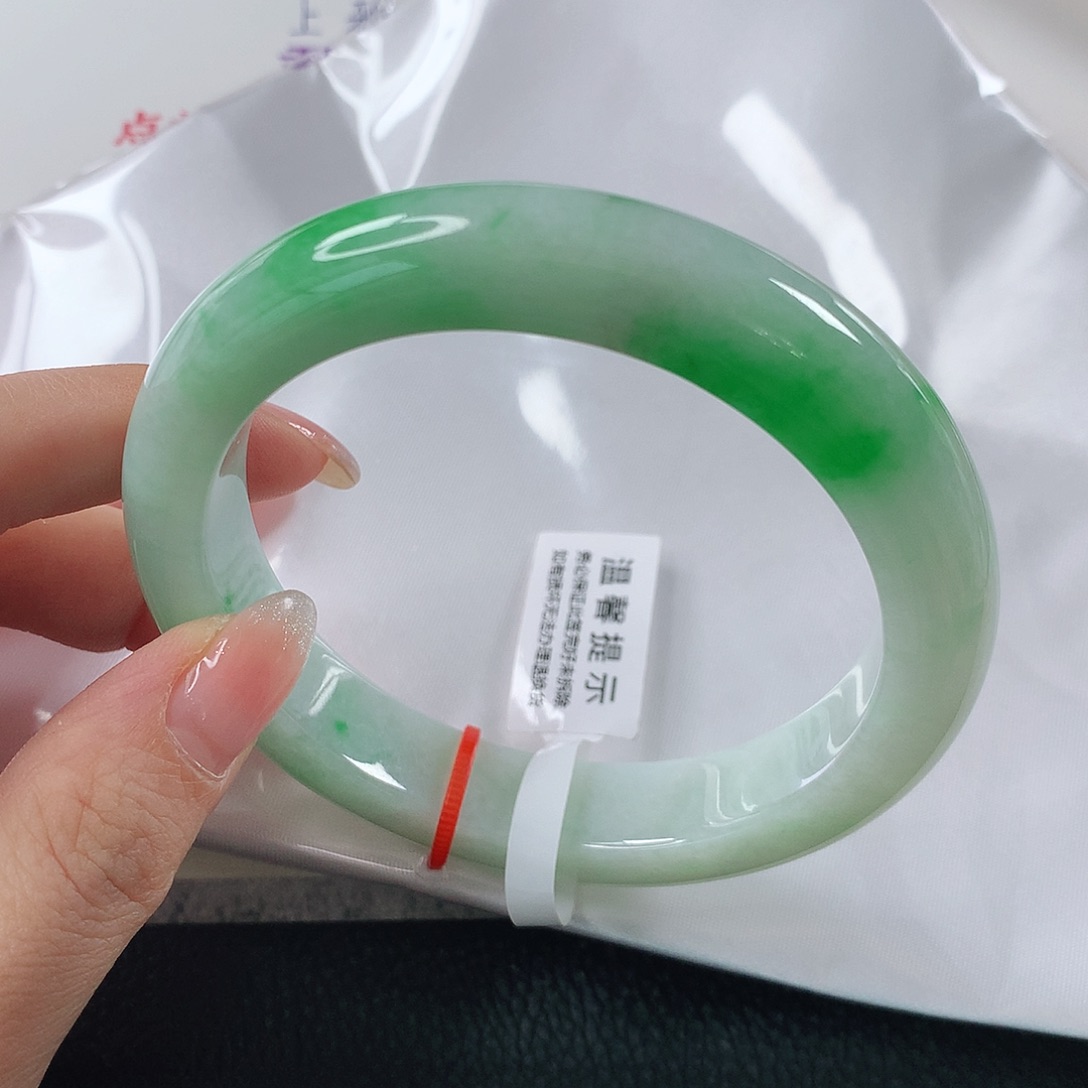 翡翠手镯未镶嵌 正圈①③②