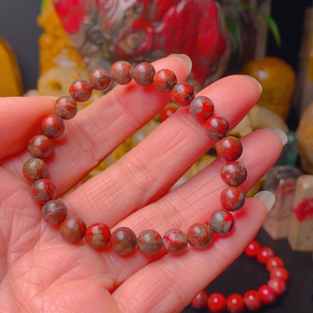 鸡血石鸡血石手串