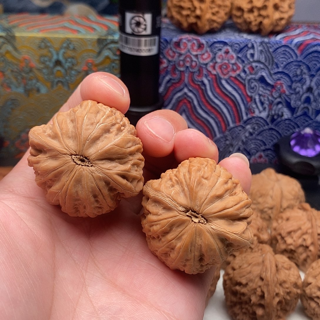 用***041➕尺寸铁锤妹妹文玩