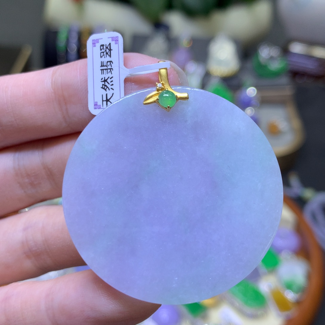 翡翠颈饰18K金镶嵌翡翠吊坠项链