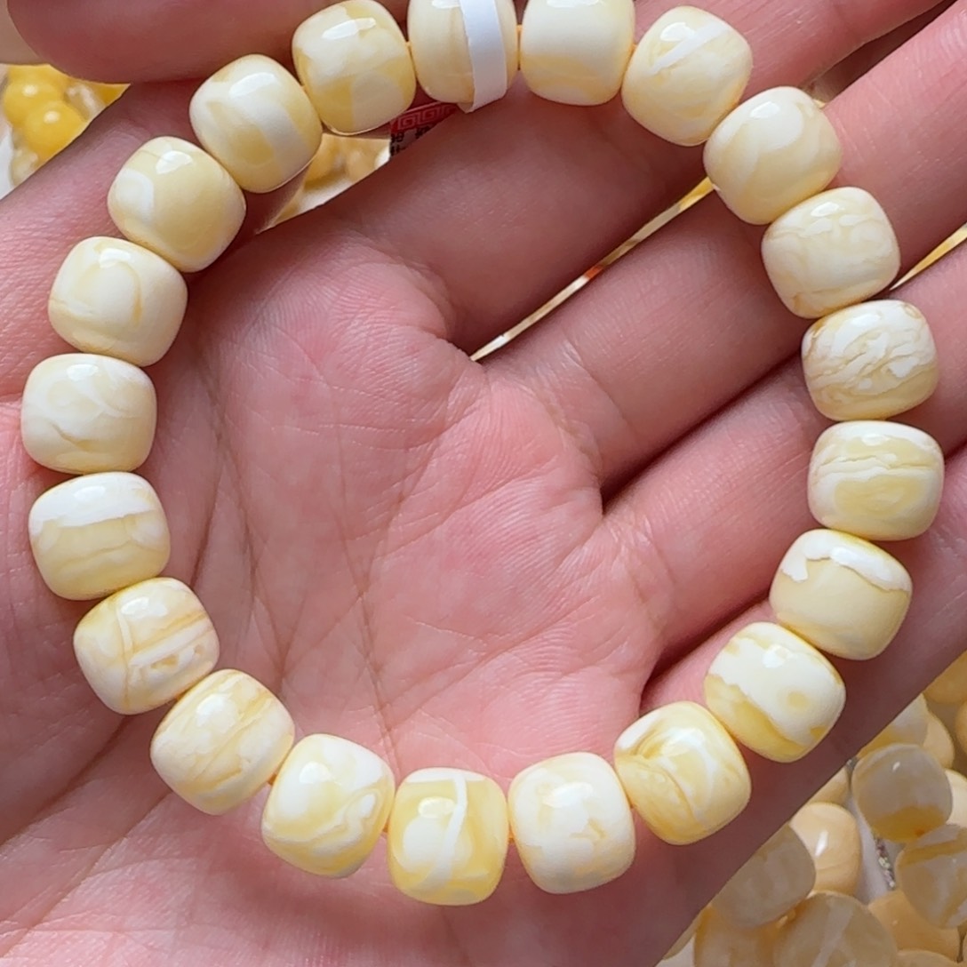 未镶嵌琥珀手链喝****财蜜蜡