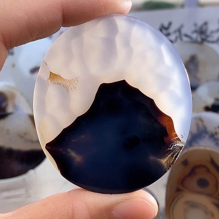 玛瑙/玉髓颈饰未镶嵌