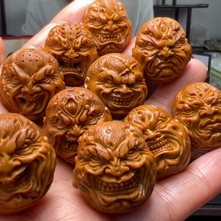 橄榄核吊坠山***橄榄核