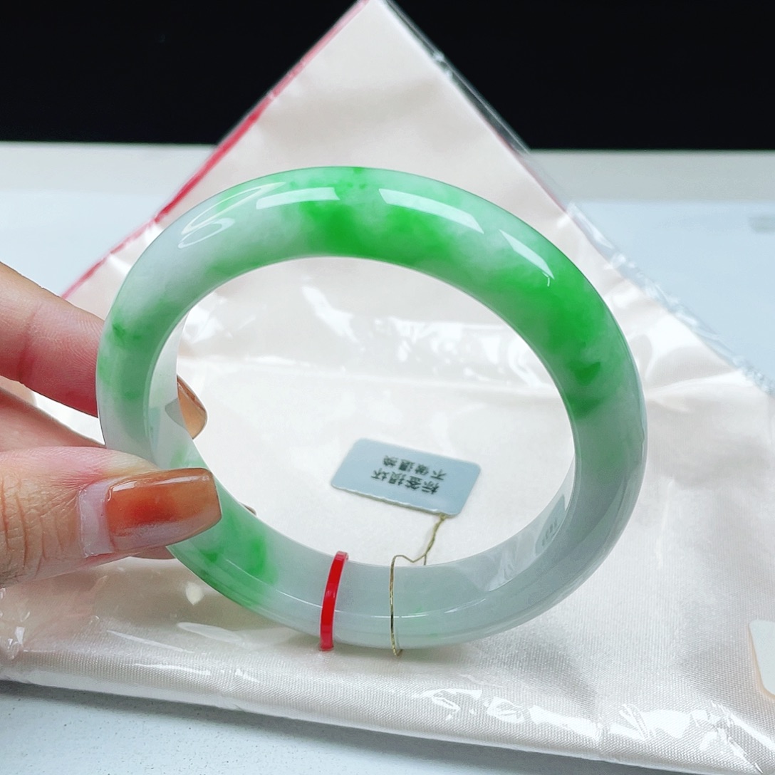 未镶嵌手镯翡翠 正圈58+