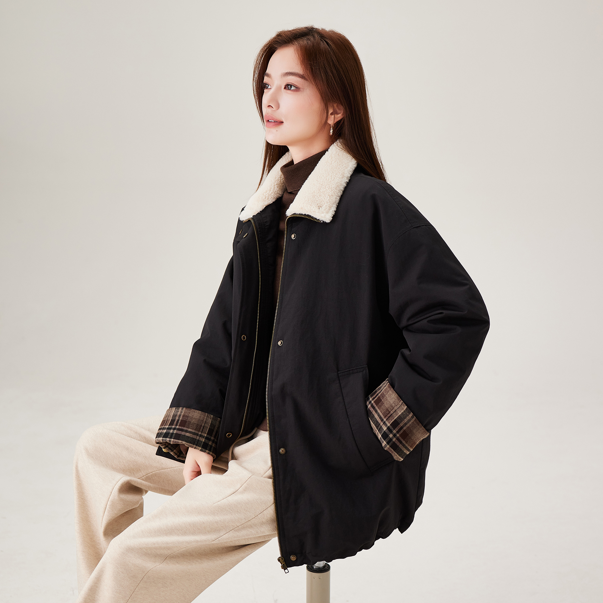 索菲丝尔时尚翻领女2025冬季宽松百搭中长款高级感加绒外套545053