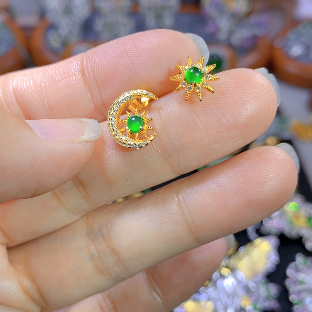 翡翠颈饰银S925镶嵌天然翡翠