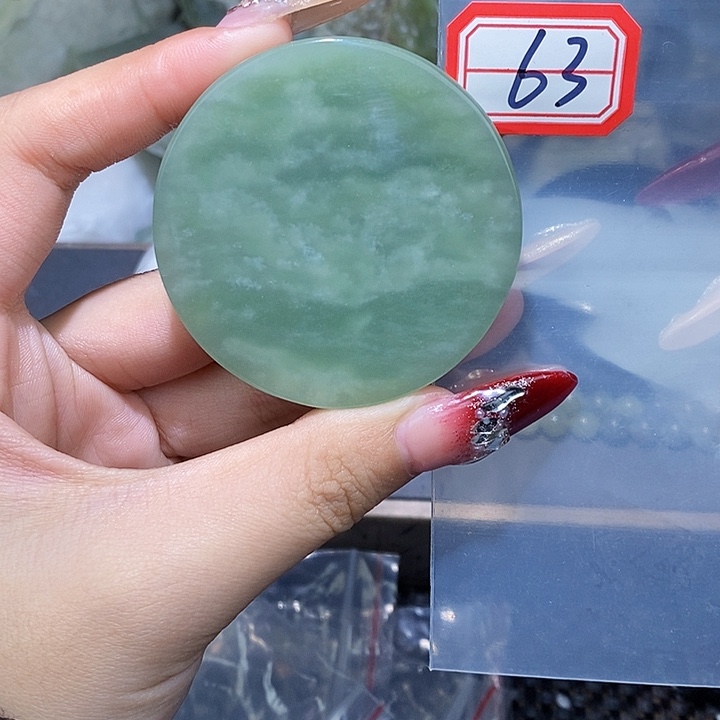 和田玉和田玉边角料随机发未镶嵌