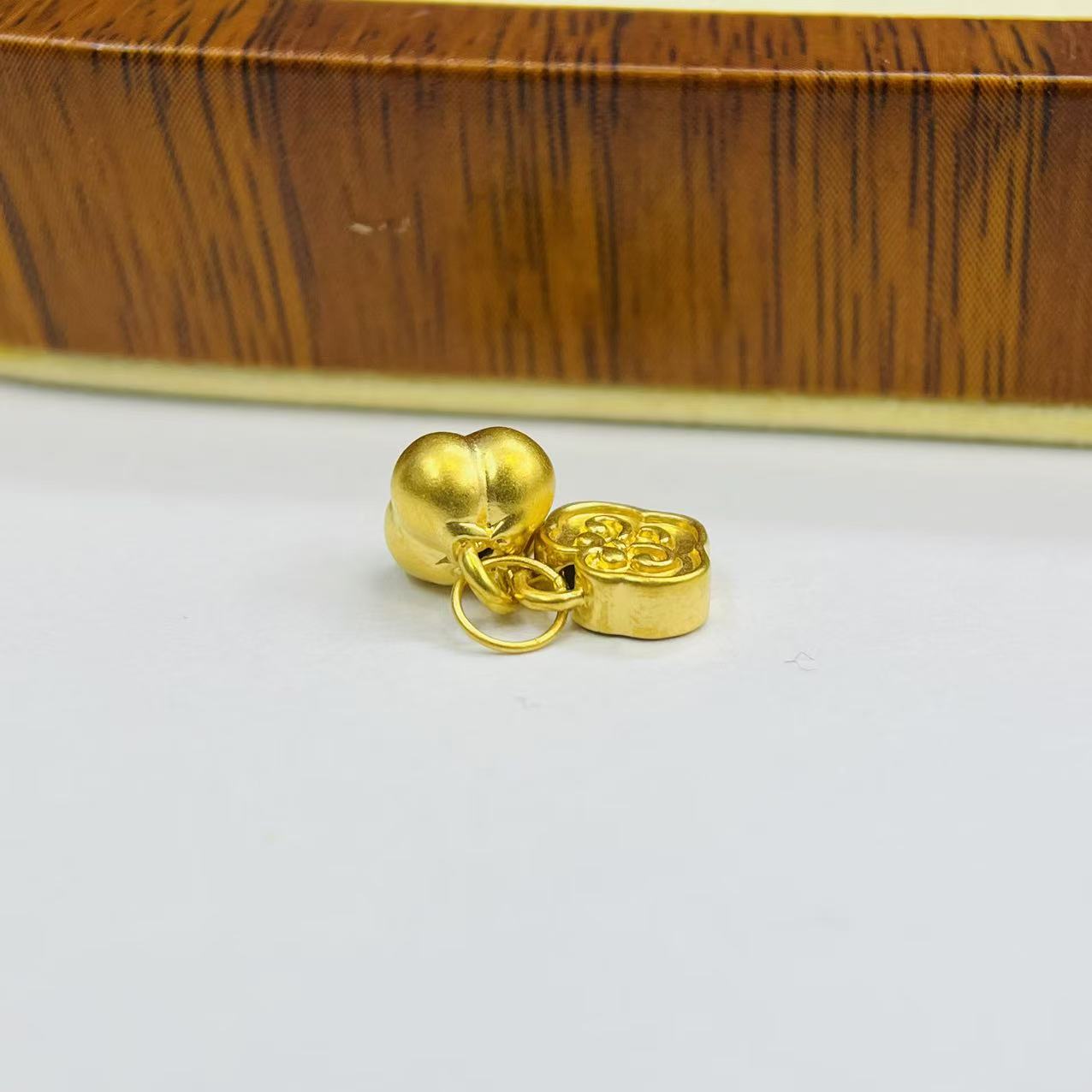 新金社黄金足金999柿柿如意DP0302-0340