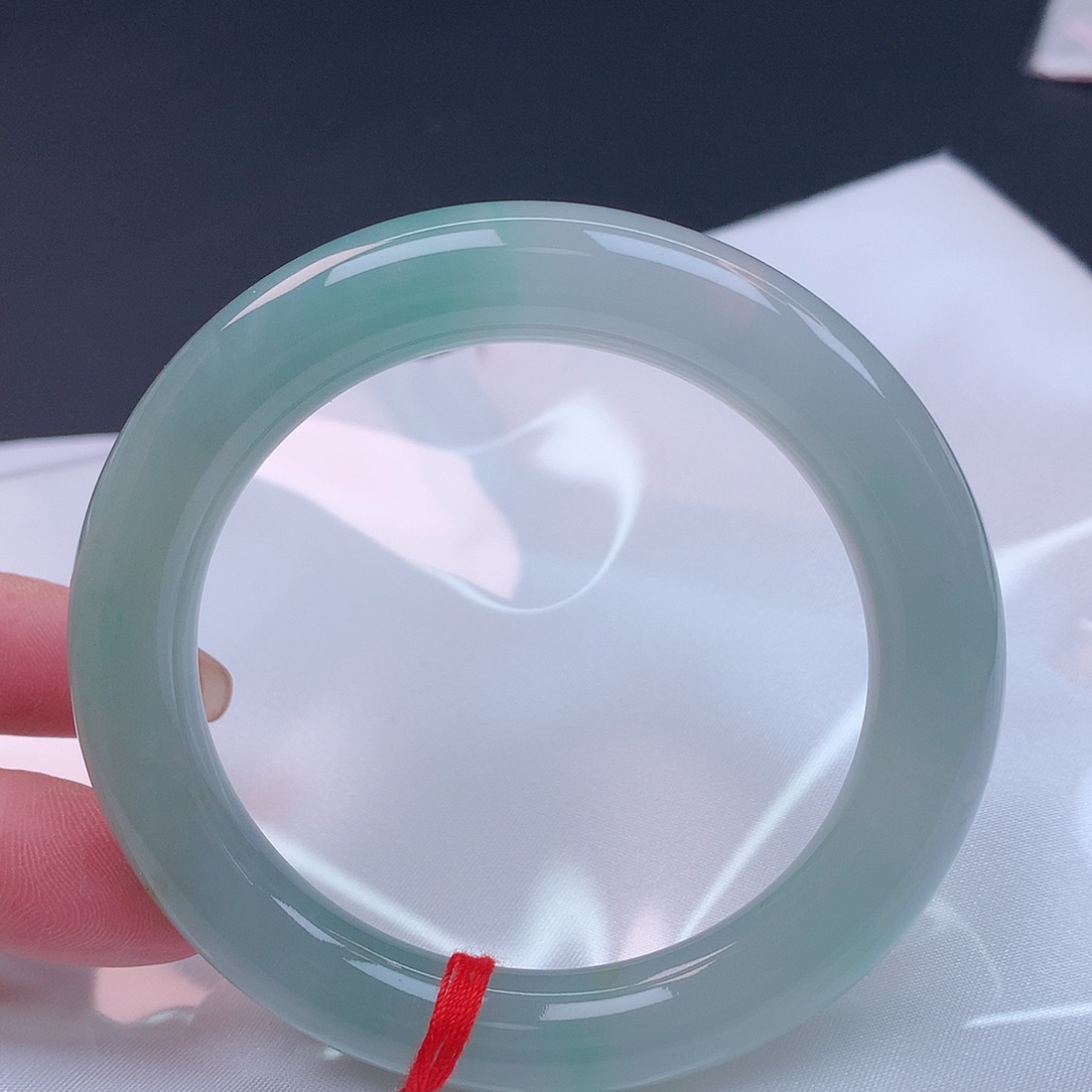 【闪购商品】未镶嵌手镯翡翠56