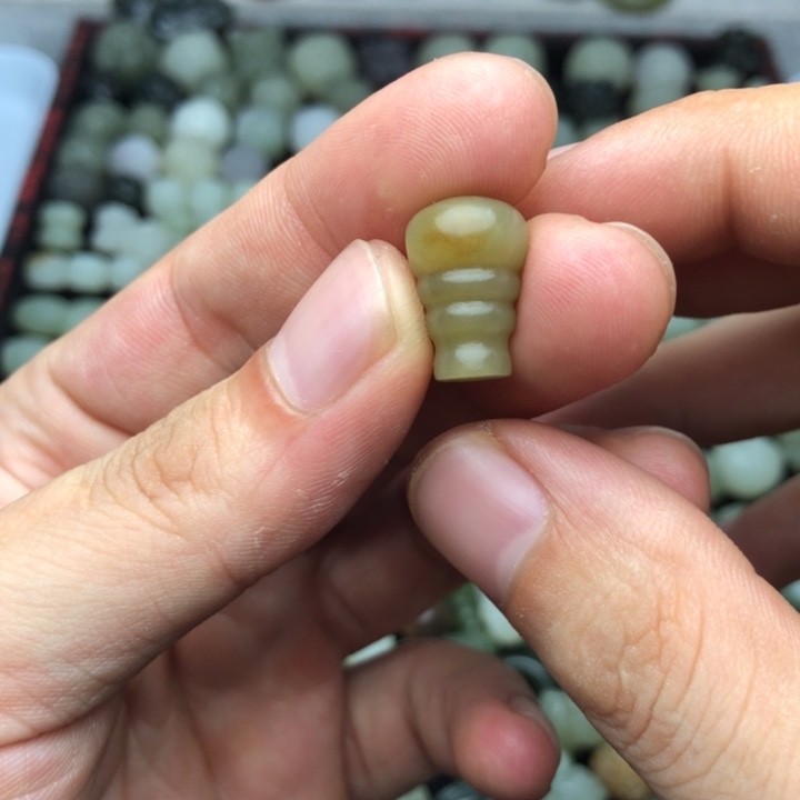 【闪购商品】和田玉未镶嵌颈饰