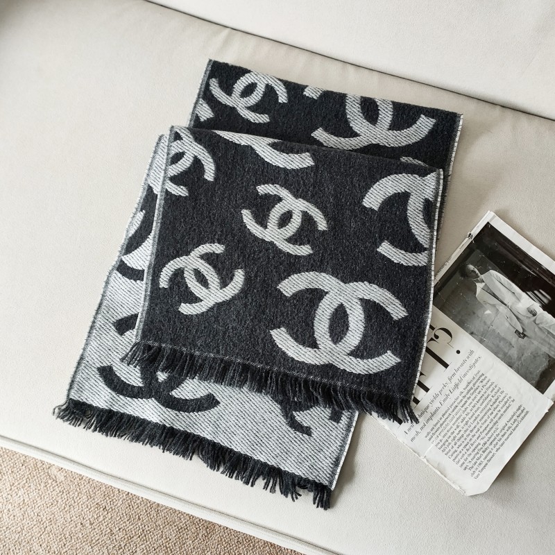 未使用 Chanel/香奈儿 Azul-26C黑灰双面双C羊毛围巾 53732