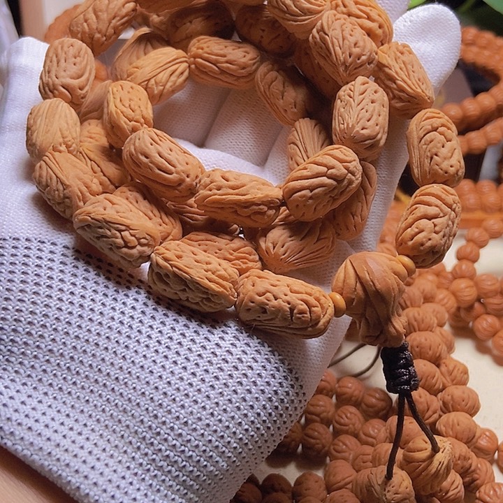 手串桃核龙纹桃核