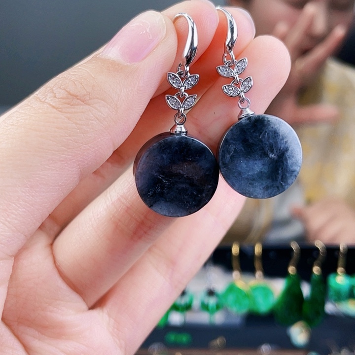 翡翠耳饰未镶嵌饰品