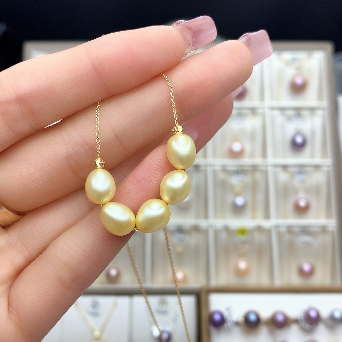 淡水珍珠颈饰合金