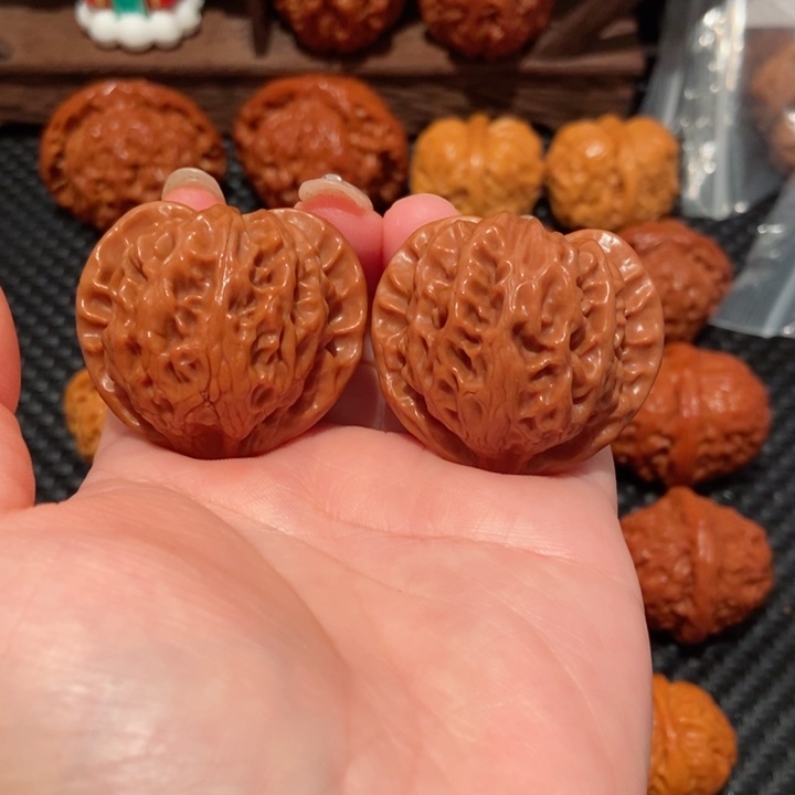 文玩核桃把件40.4尺寸宫灯1484