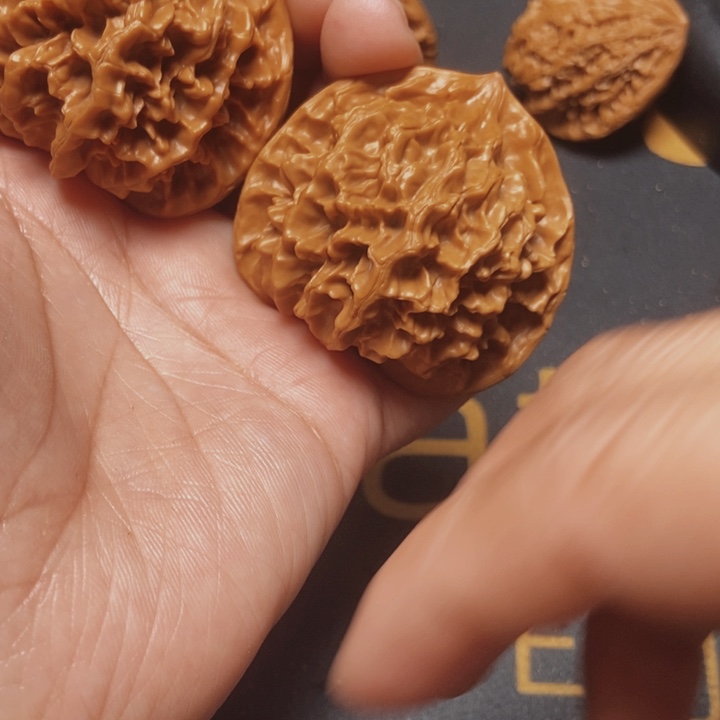 文玩核桃吊坠文玩52