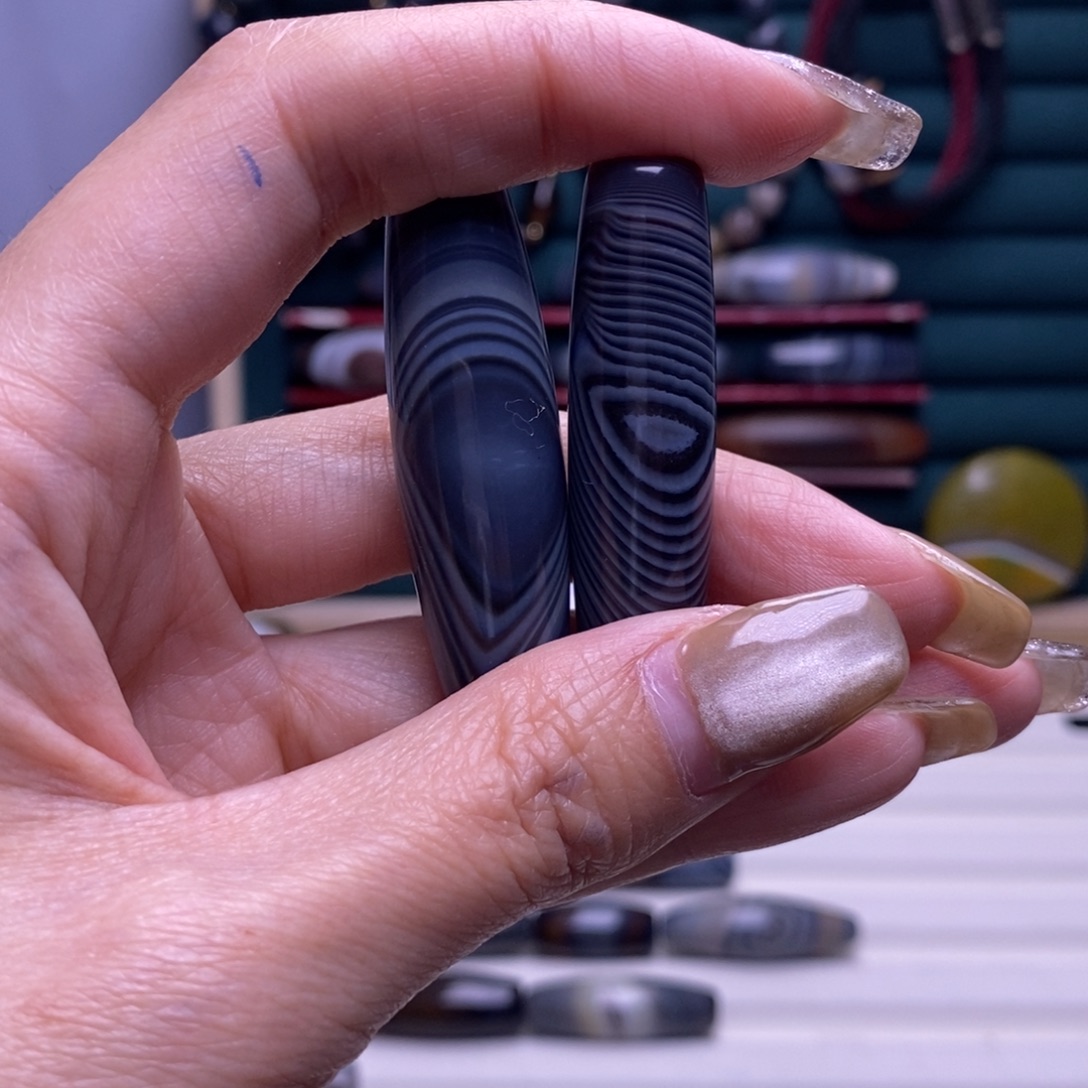 莲***澜玛瑙/玉髓合金颈饰