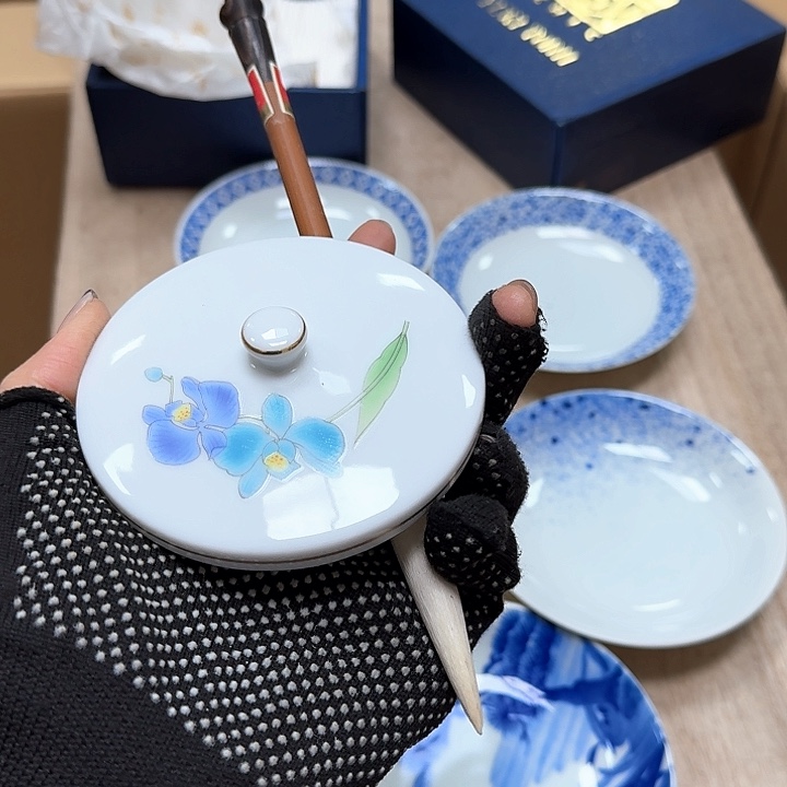 瓷片少*噗哈哈哈哈哈哈哈哈哈