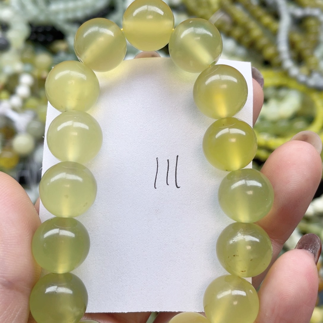 未镶嵌蛇纹石玉手链