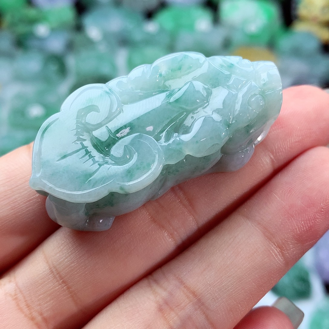 颈饰未镶嵌翡翠翡翠