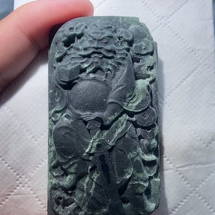 定制翡翠未镶嵌翡翠