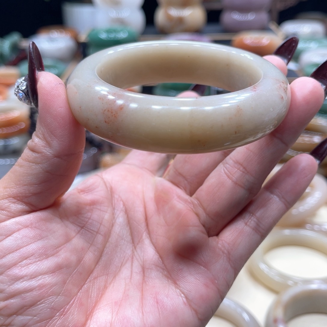 石英质玉手镯合金