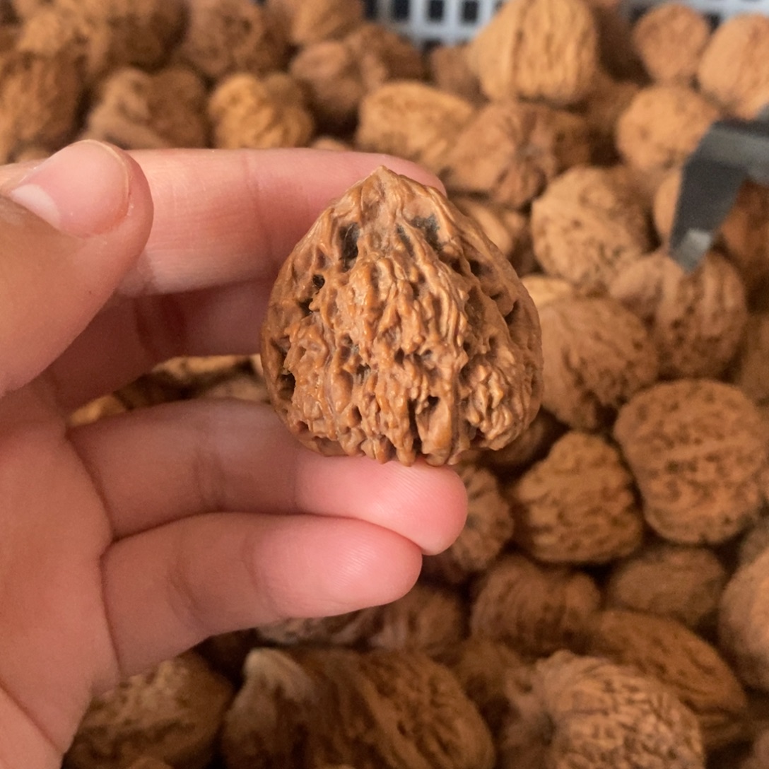 斯***虹吊坠文玩核桃文玩