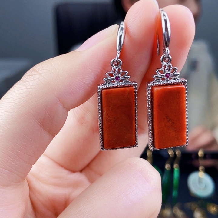 翡翠耳饰未镶嵌饰品