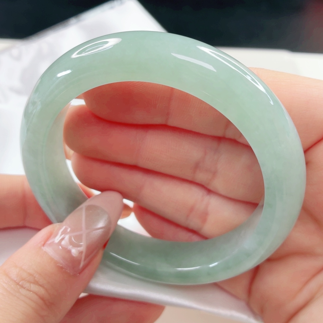 翡翠未镶嵌手镯54.6x238