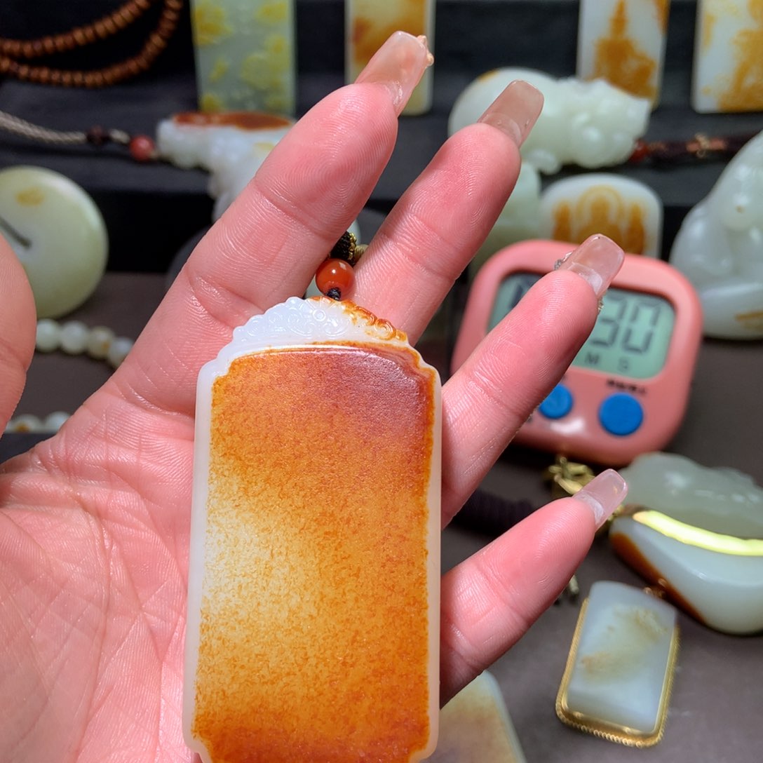 和田玉挂件未镶嵌小*一