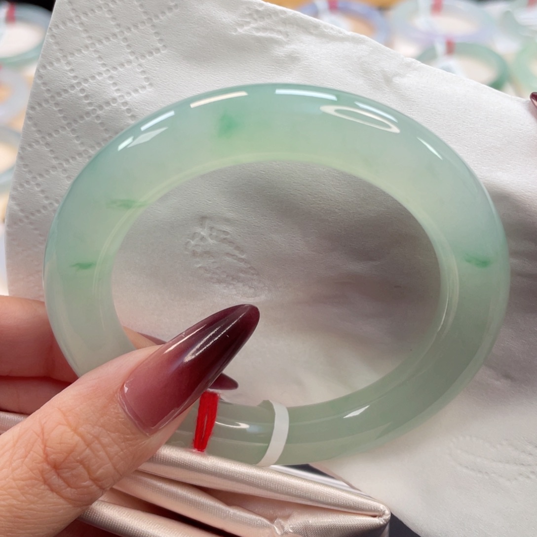 未镶嵌手镯翡翠19号57.2冰芙蓉飘绿花清甜细腻