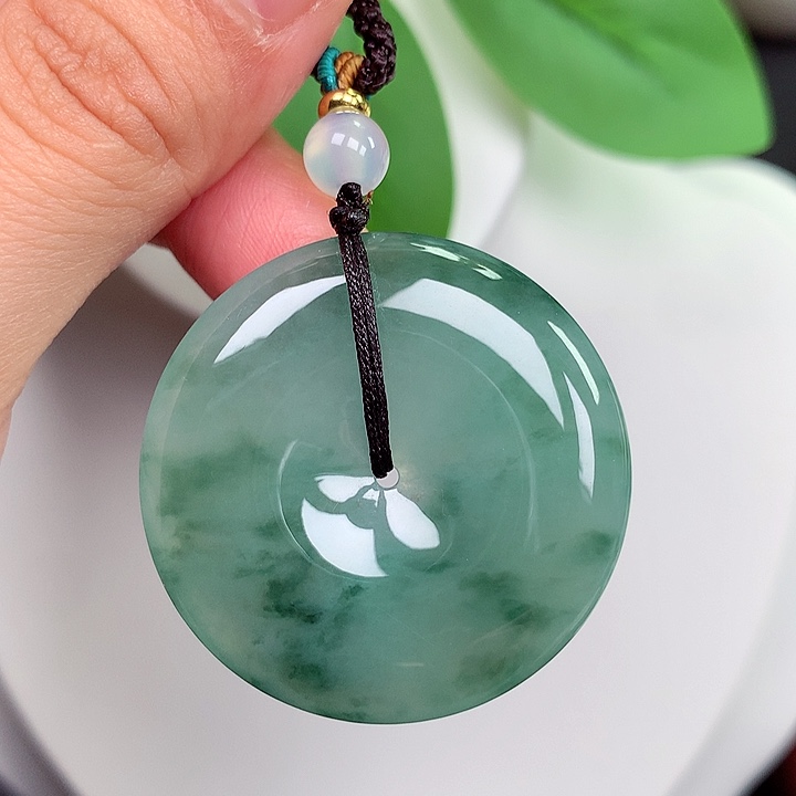 颈饰未镶嵌翡翠平安扣 35.2x6.3mm