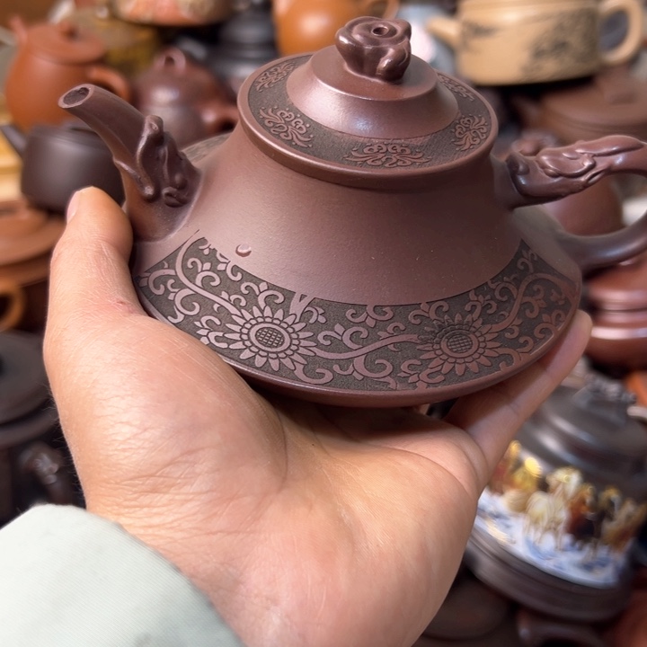 紫砂茶壶紫砂壶嘴巴磕碰