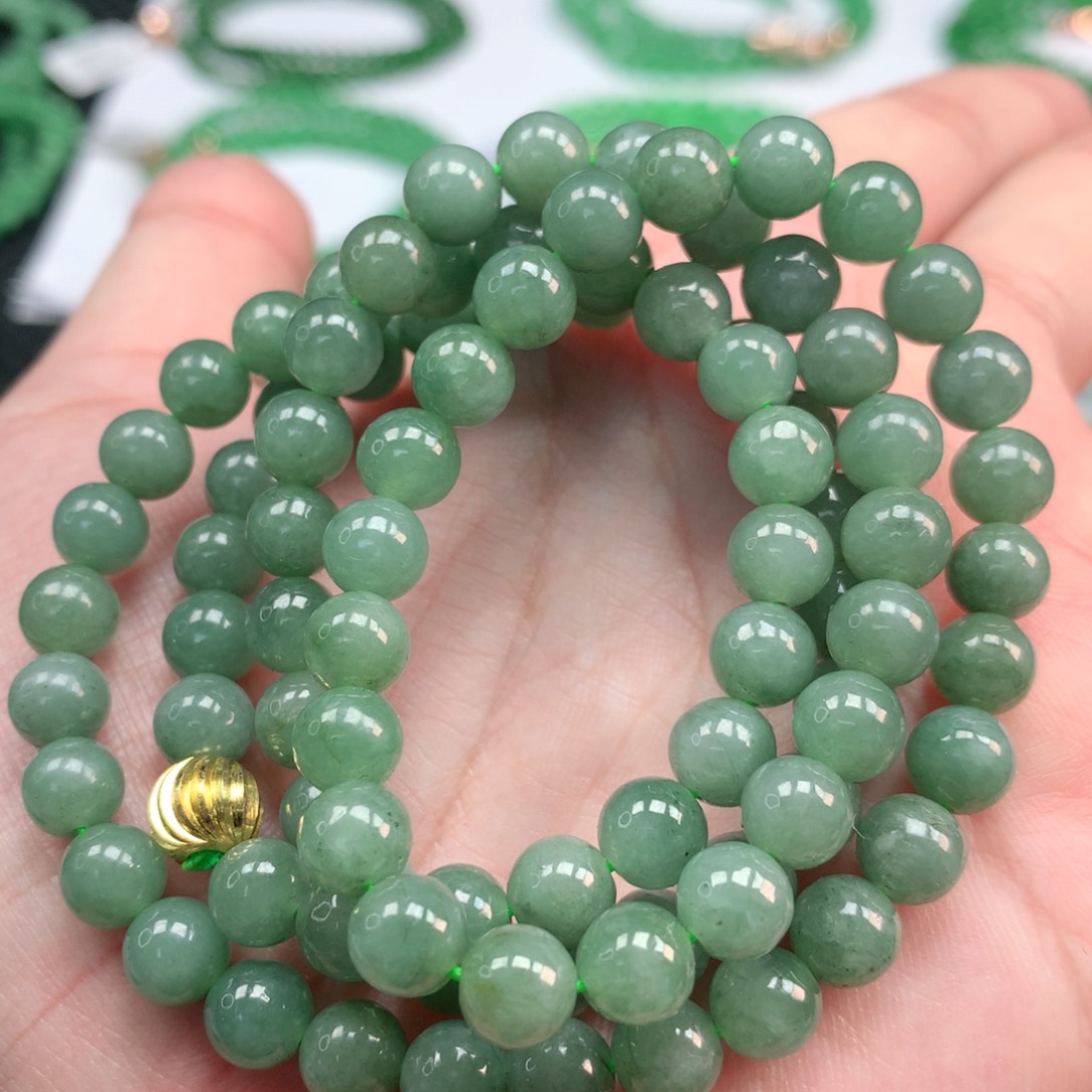 翡翠手链未镶嵌翡翠