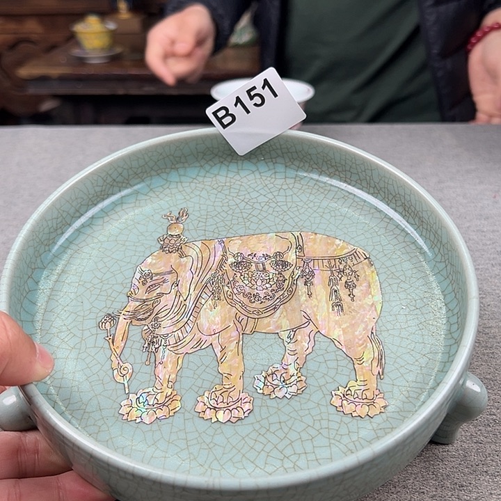 摆件瓷器瓷器瓷器瓷器瓷器