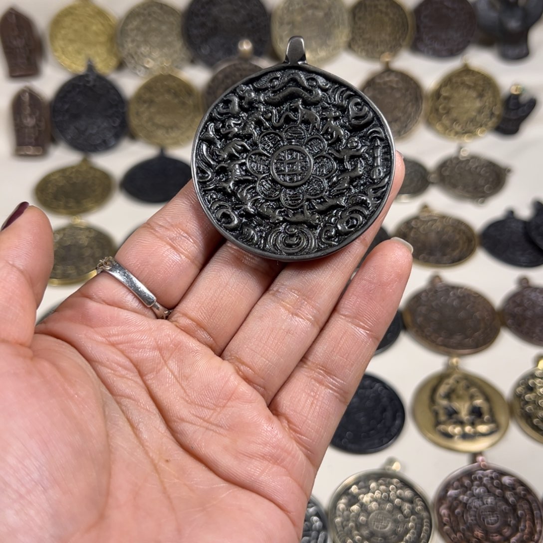 .***九宫八卦配饰配饰的配车挂