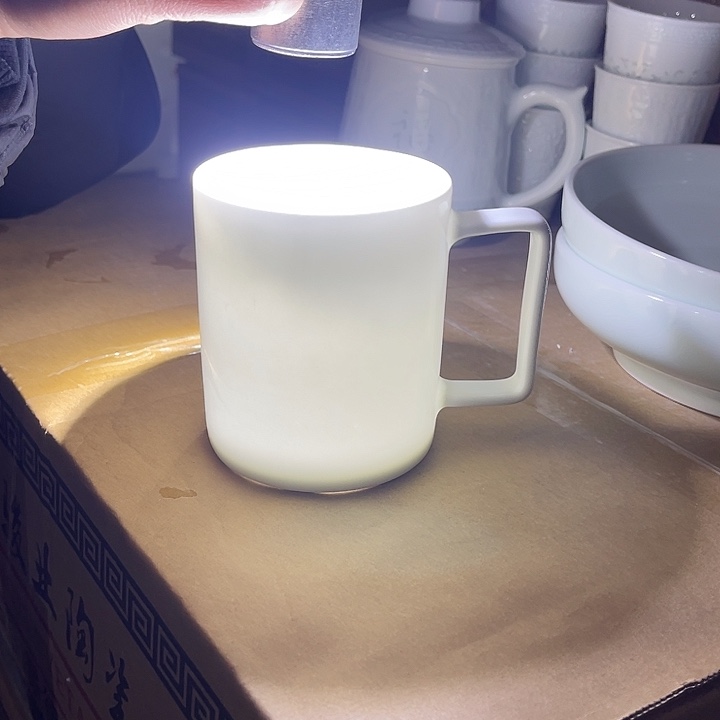 瓷片高白泥马克杯一个，包邮