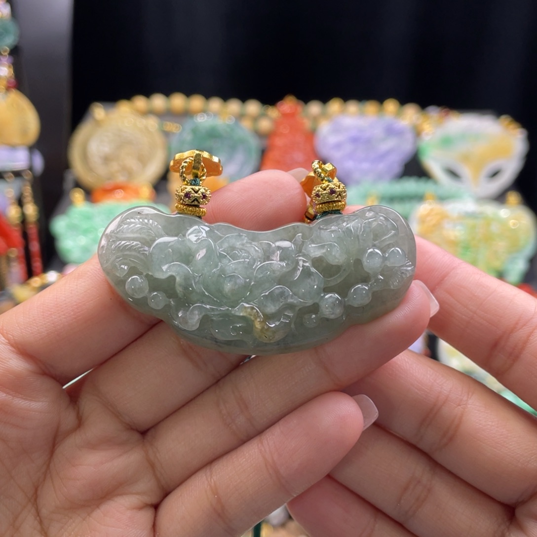 翡翠颈饰未镶嵌代编织