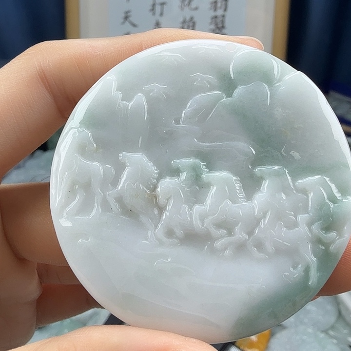 翡翠未镶嵌颈饰翡翠