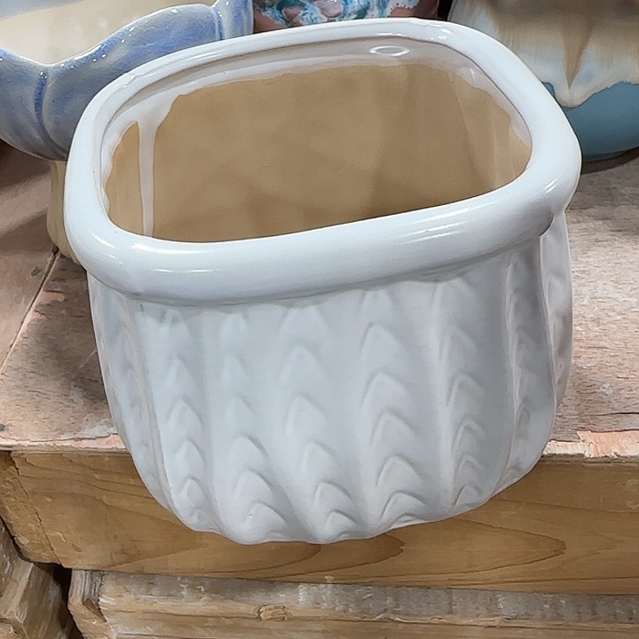 有孔！！口径不清楚问客服满9元包邮