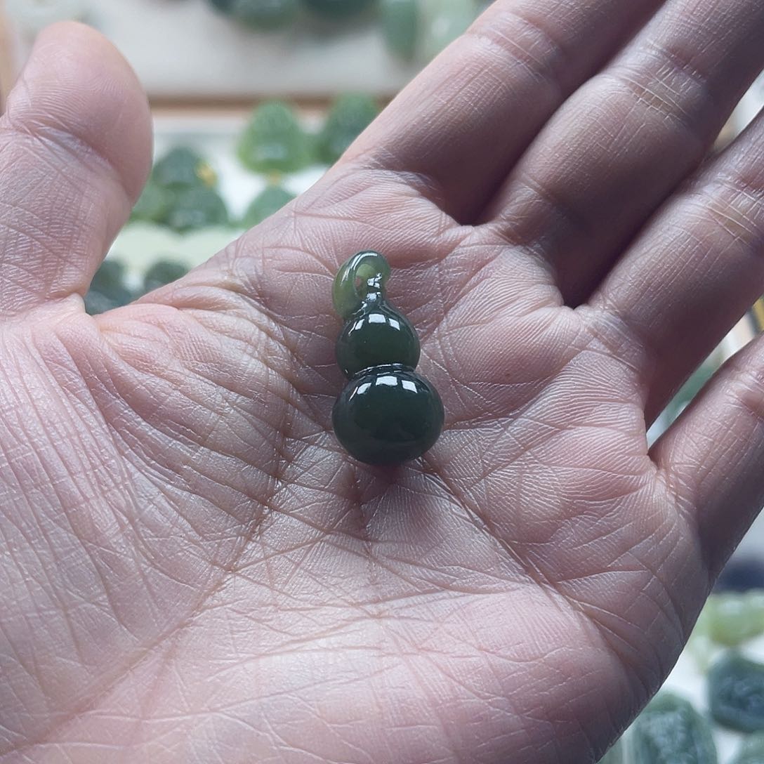 和田玉吊坠(不含链)未镶嵌