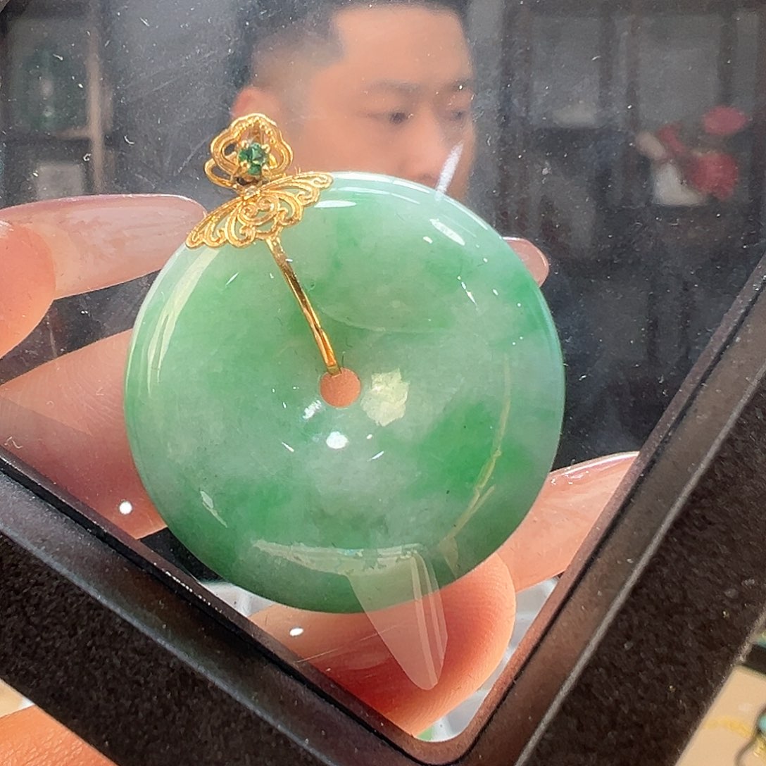 翡翠吊坠(不含链)18K金镶嵌吊坠6