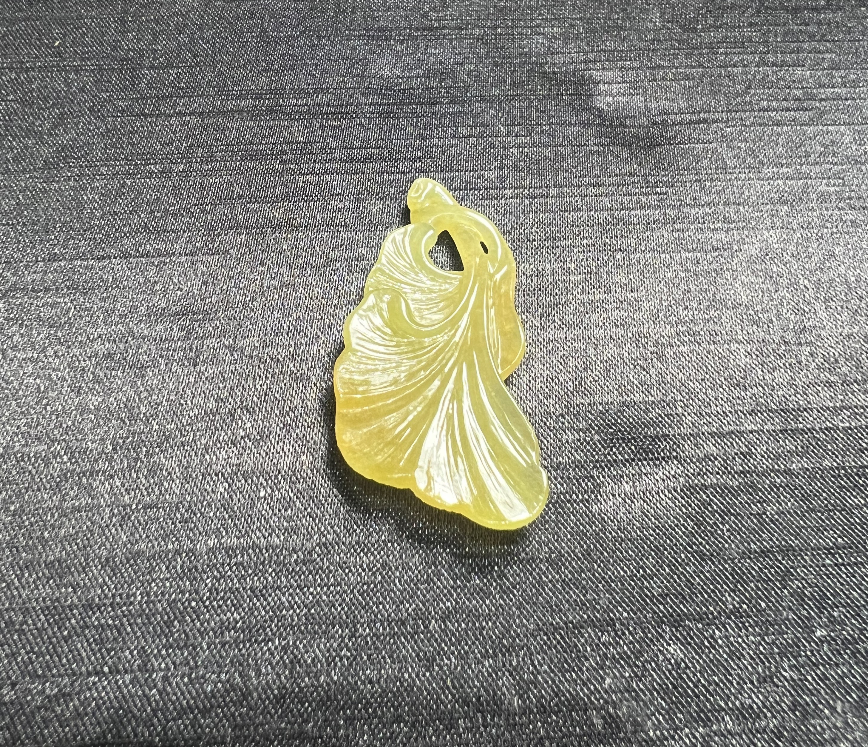 纯天然缅甸A货翡翠黄翡银杏叶子时尚百搭