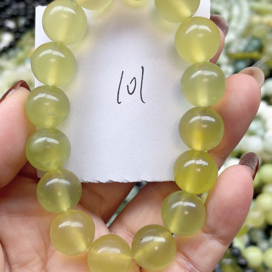 未镶嵌蛇纹石玉手链