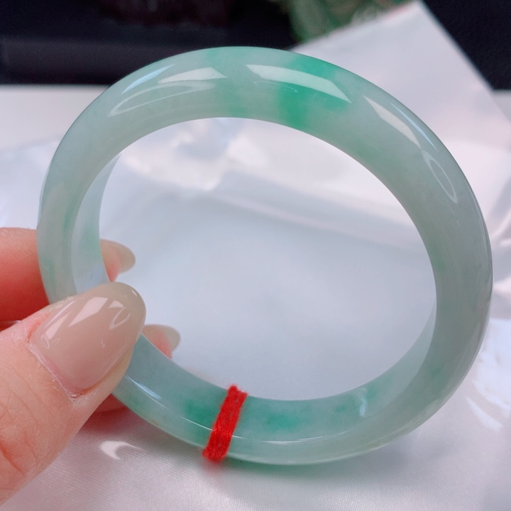 翡翠未镶嵌手镯55圈口