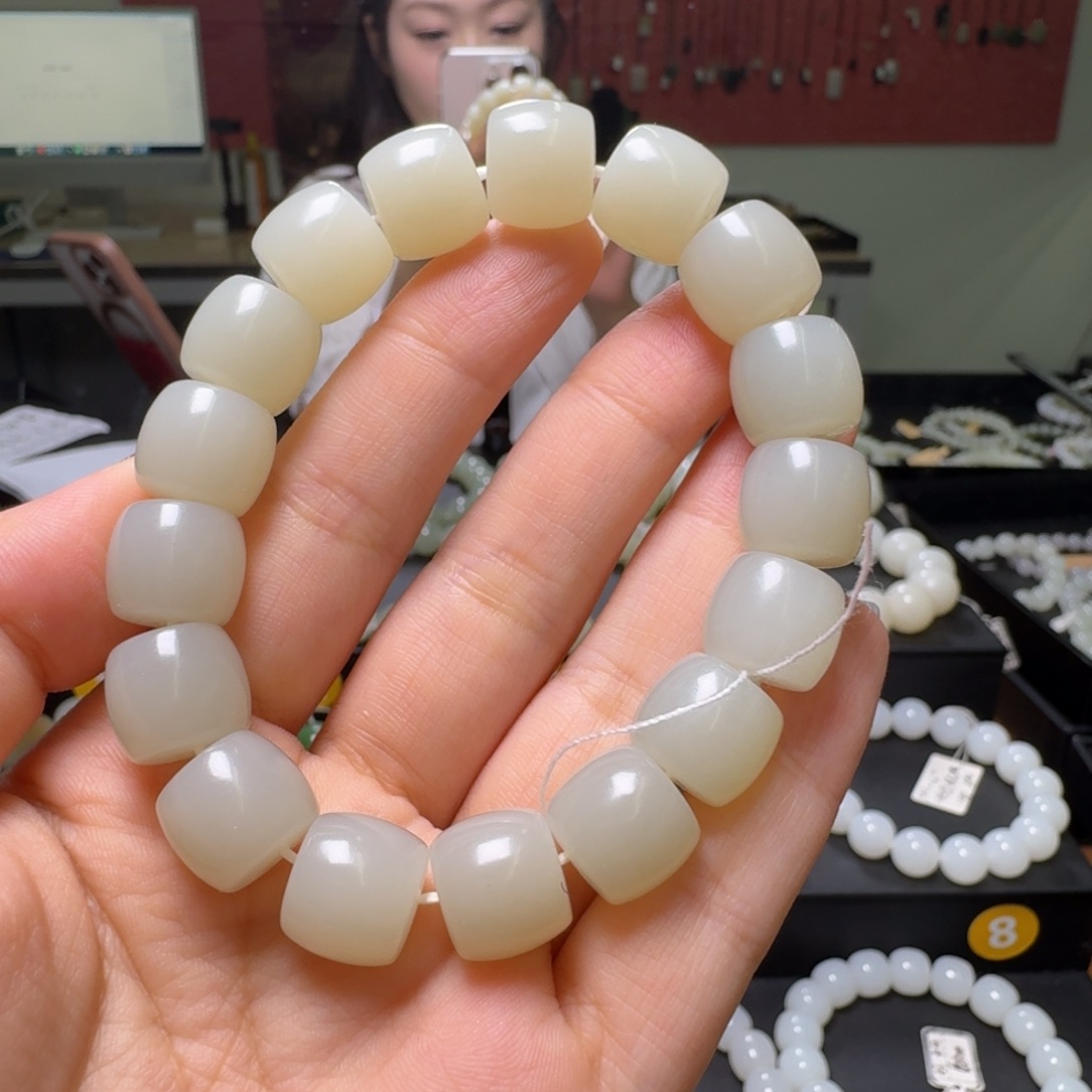 手串未镶嵌和田玉